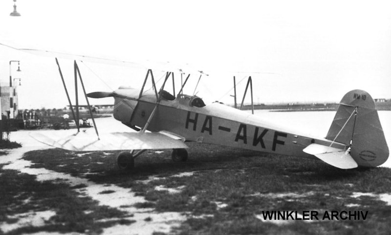 Kép a HA-AKF lajstromú gépről.