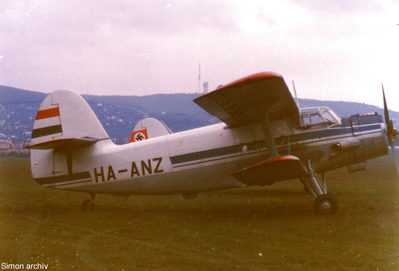 Kép a HA-ANZ (2) lajstromú gépről.