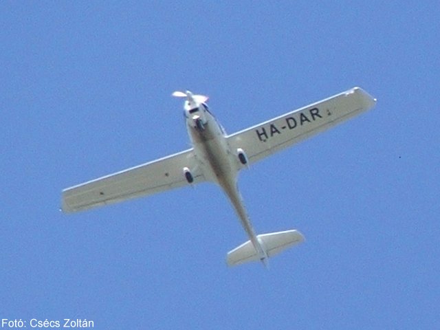 Kép a HA-DAR (2) lajstromú gépről.