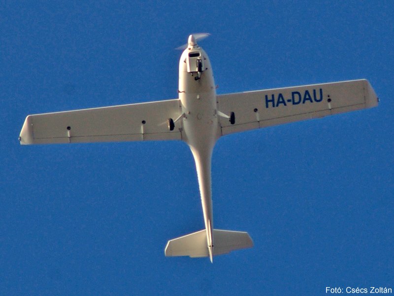 Kép a HA-DAU lajstromú gépről.