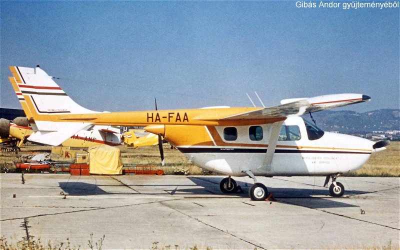 Kép a HA-FAA (2) lajstromú gépről.