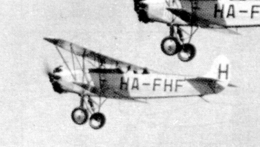 Kép a HA-FHF lajstromú gépről.