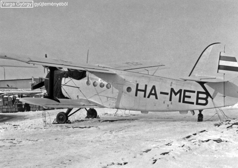 Kép a HA-MEB (2) lajstromú gépről.