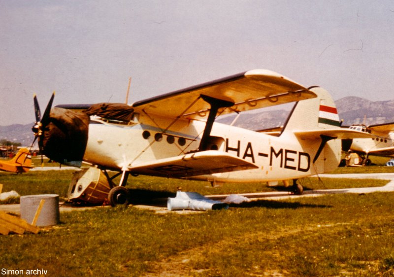 Kép a HA-MED lajstromú gépről.