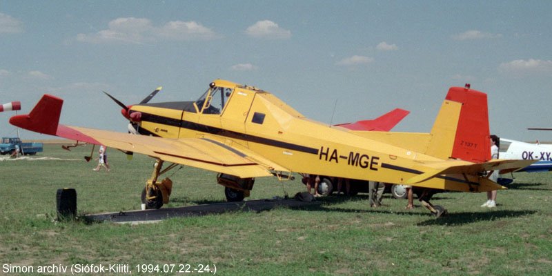 Kép a HA-MGE (2) lajstromú gépről.