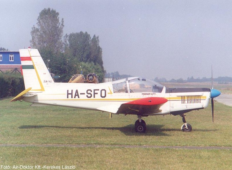 Kép a HA-SFO lajstromú gépről.