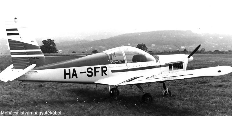Kép a HA-SFR lajstromú gépről.