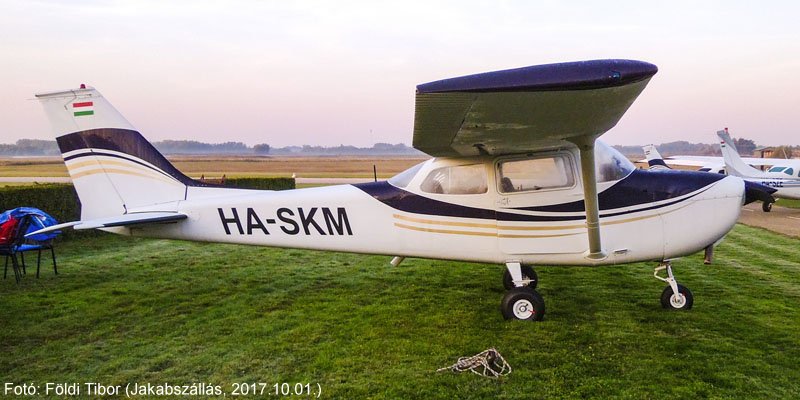 Kép a HA-SKM lajstromú gépről.