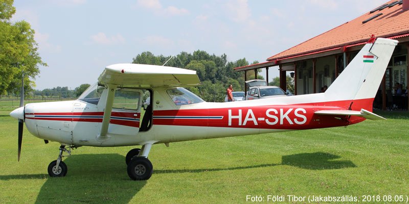 Kép a HA-SKS lajstromú gépről.