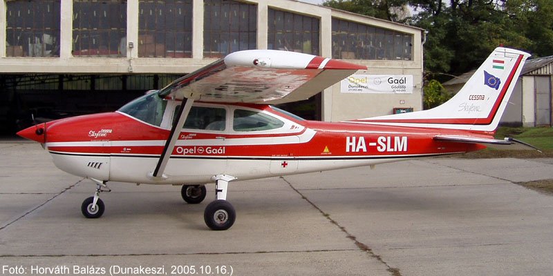 Kép a HA-SLM lajstromú gépről.