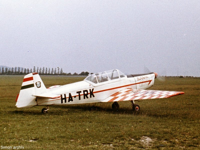 Kép a HA-TRK lajstromú gépről.