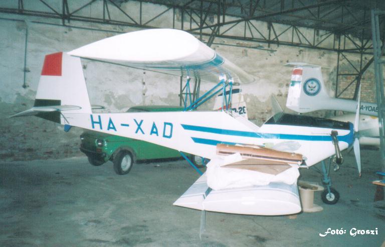 Kép a HA-XAD (2) lajstromú gépről.