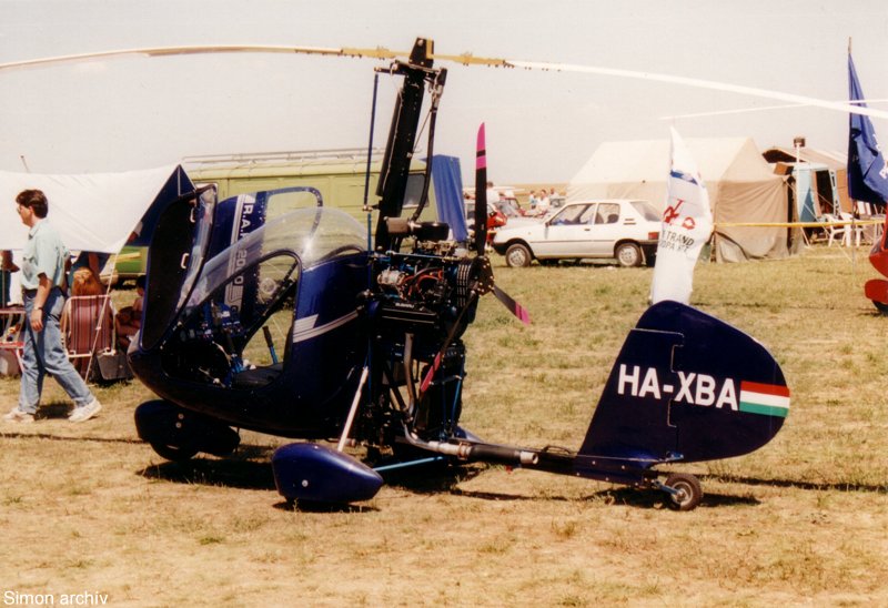 Kép a HA-XBA (2) lajstromú gépről.
