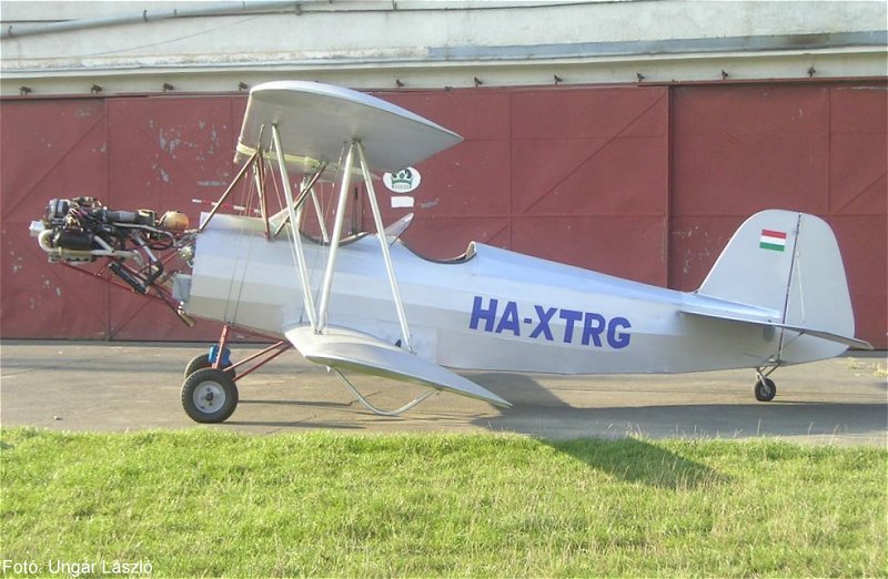 Kép a HA-XTRG lajstromú gépről.
