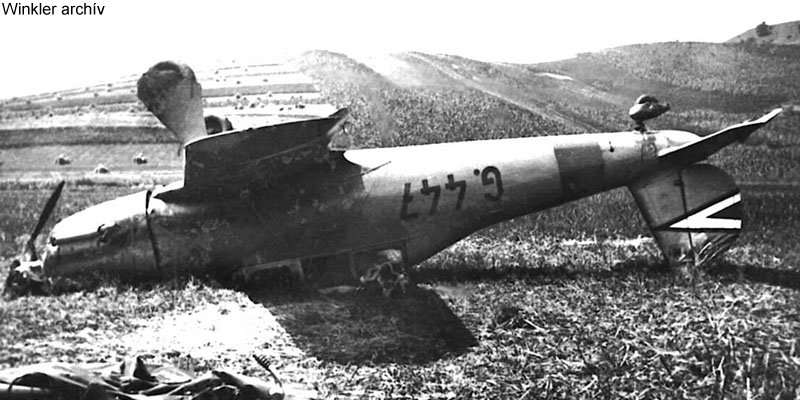 Kép a Arado Ar 96 típusú, G.447 oldalszámú gépről.