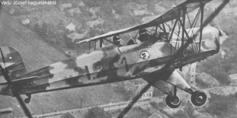 Kép a Bücker Bü 131 típusú, I.241 oldalszámú gépről.