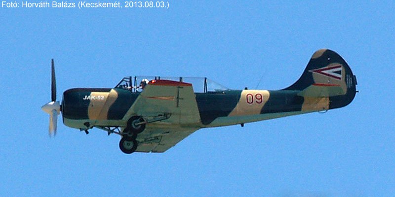 Kép a Jakovlev Jak-52 típusú, 09 oldalszámú gépről.