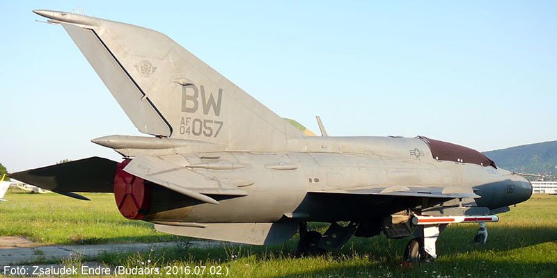 Kép a Mikojan-Gurjevics MiG-21 típusú, 5081 oldalszámú gépről.