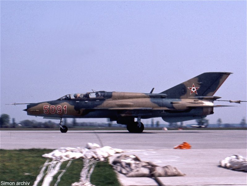 Kép a Mikojan-Gurjevics MiG-21 típusú, 5091 oldalszámú gépről.