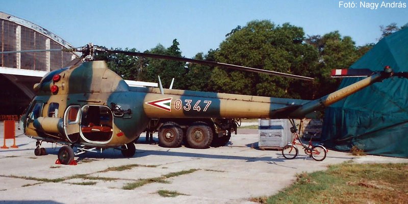 Kép a Mil Mi-2 típusú, 8347 oldalszámú gépről.