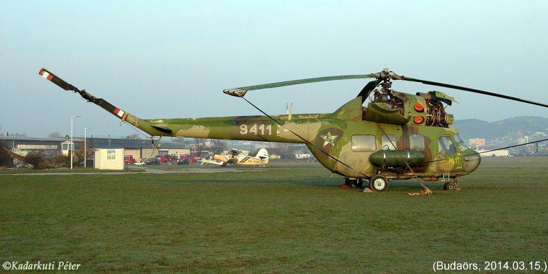 Kép a Mil Mi-2 típusú, 9411 oldalszámú gépről.