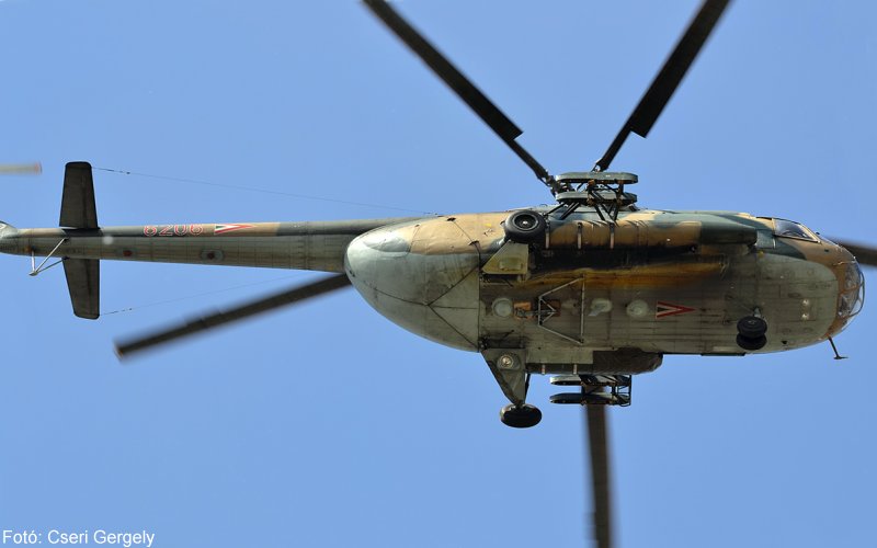 Kép a Mil Mi-8 típusú, 6206 oldalszámú gépről.