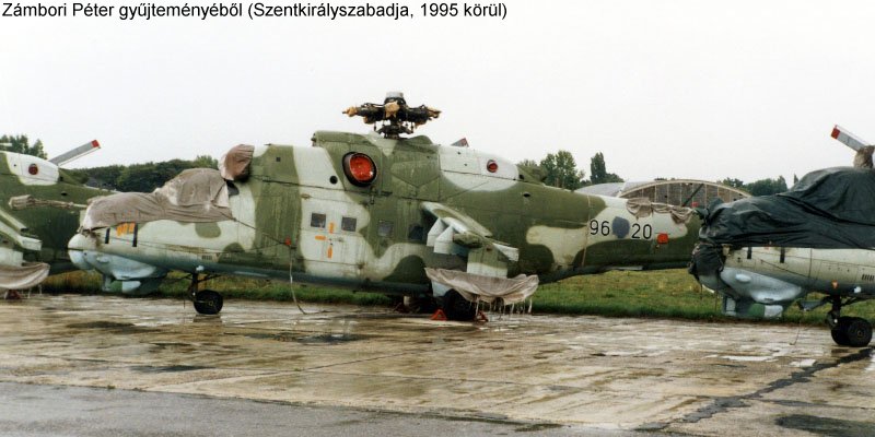 Kép a Mil Mi-24 típusú, német katonai 96+20 oldalszámú gépről.