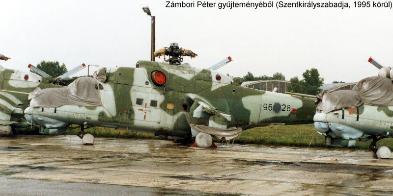 Kép a Mil Mi-24 típusú, német katonai 96+28 oldalszámú gépről.