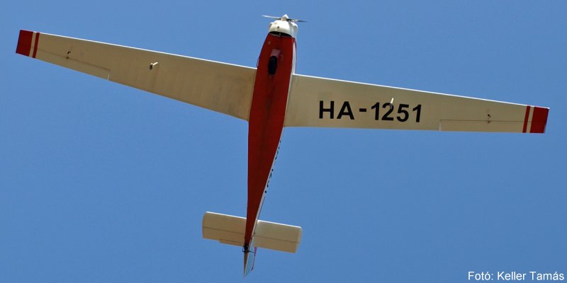 Kép a HA-1251 lajstromú gépről.