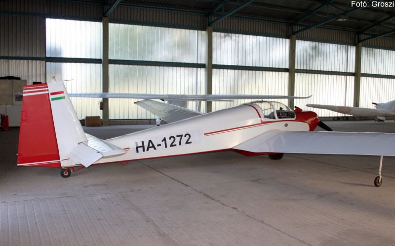 Kép a HA-1272 lajstromú gépről.