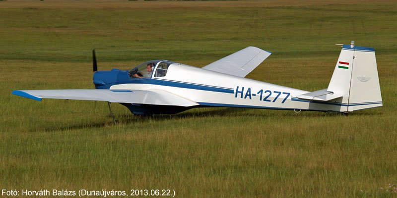Kép a HA-1277 lajstromú gépről.