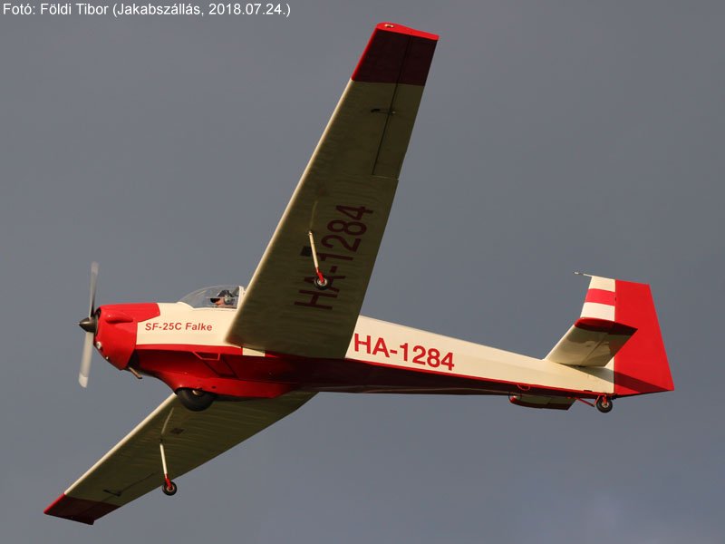 Kép a HA-1284 lajstromú gépről.
