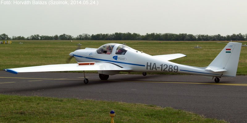 Kép a HA-1289 lajstromú gépről.
