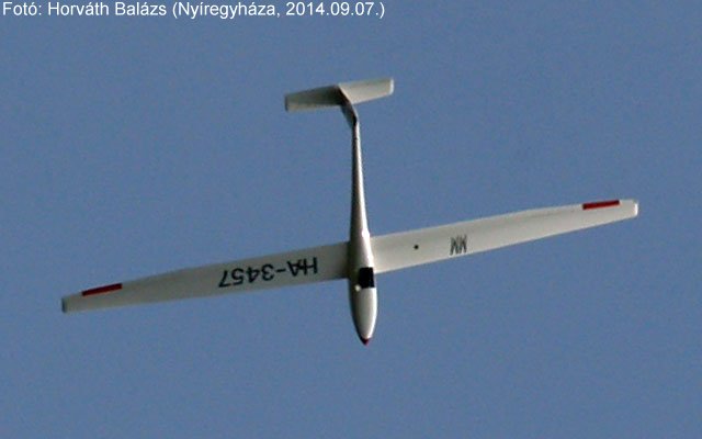 Kép a HA-3457 lajstromú gépről.