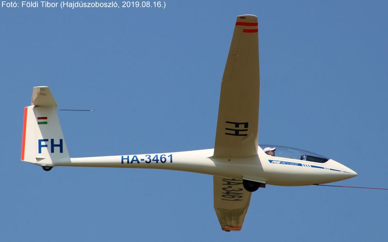 Kép a HA-3461 lajstromú gépről.