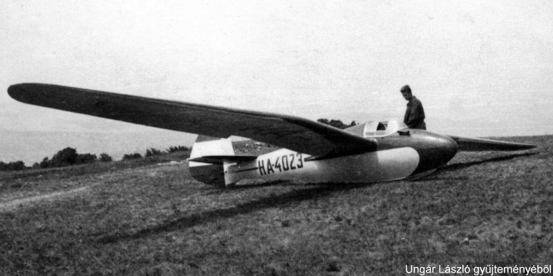 Kép a HA-4023 (1) lajstromú gépről.