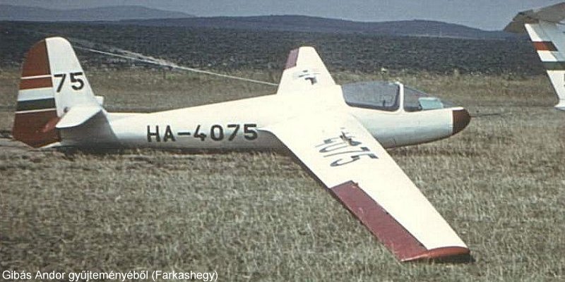 Kép a HA-4075 lajstromú gépről.