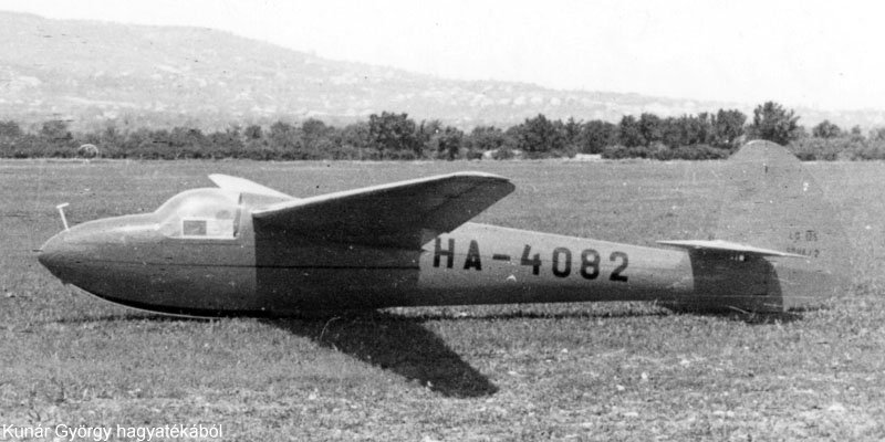 Kép a HA-4082 lajstromú gépről.