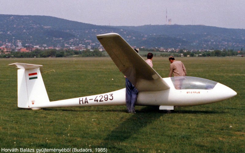 Kép a HA-4293 lajstromú gépről.
