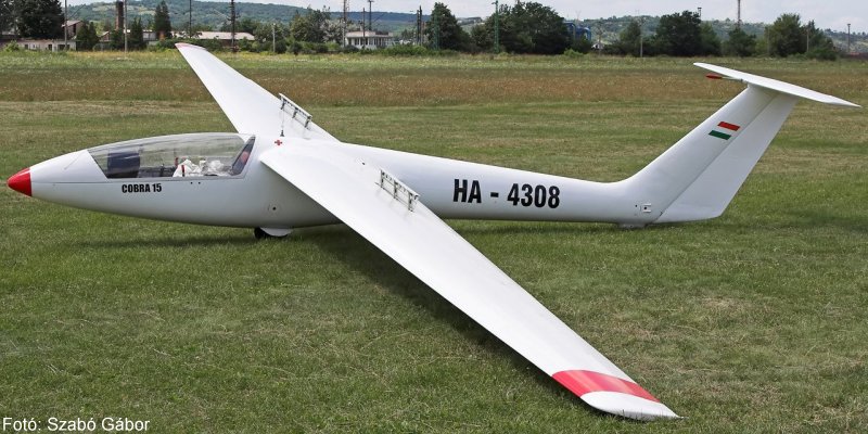 Kép a HA-4308 lajstromú gépről.