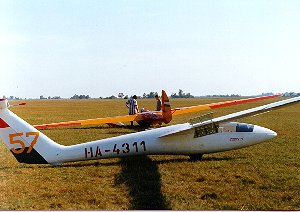 Kép a HA-4311 lajstromú gépről.