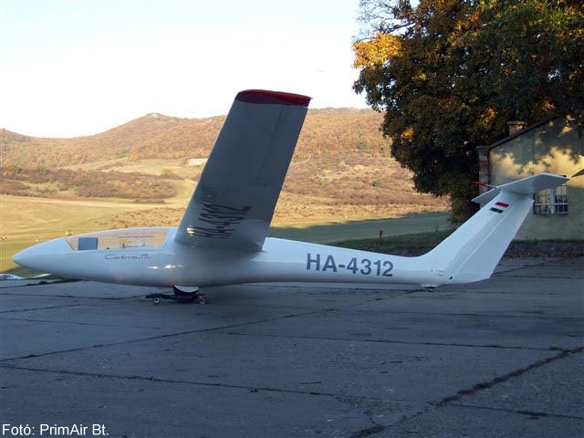 Kép a HA-4312 lajstromú gépről.