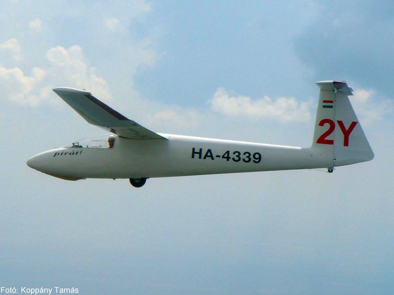 Kép a HA-4339 lajstromú gépről.