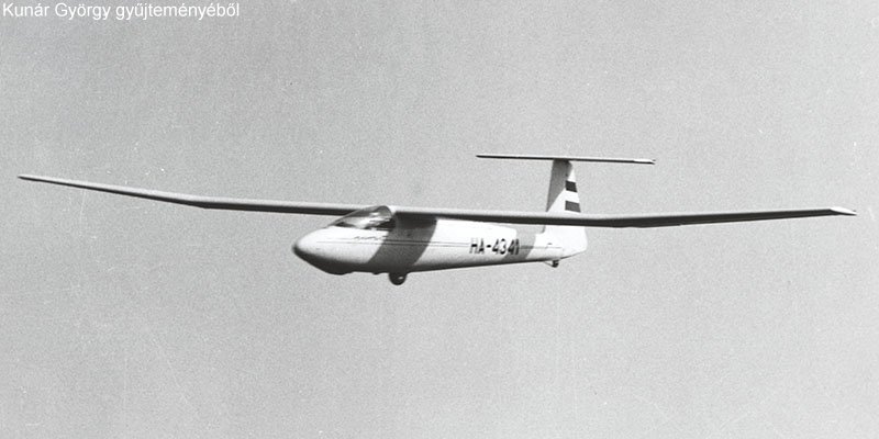 Kép a HA-4341 lajstromú gépről.