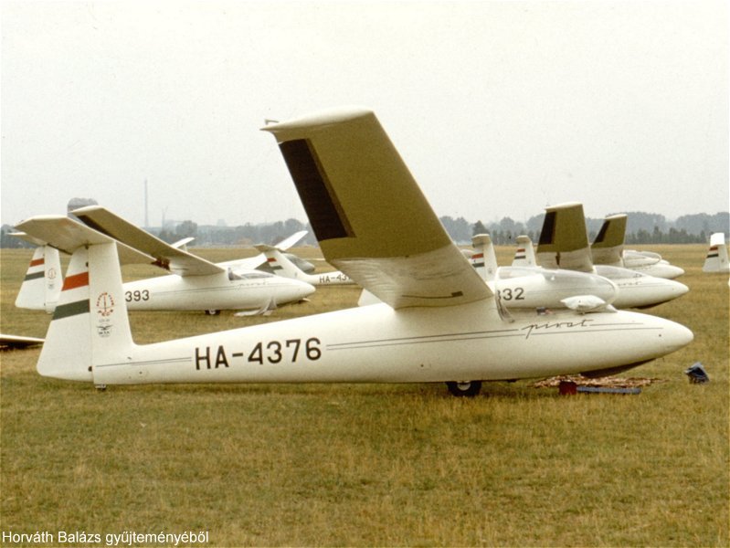 Kép a HA-4376 lajstromú gépről.