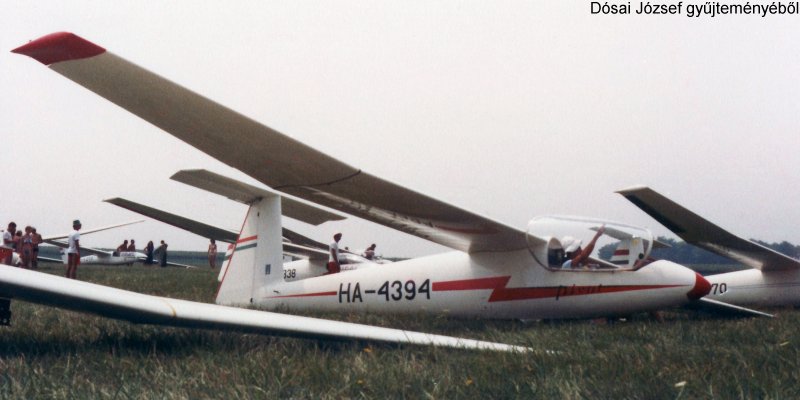 Kép a HA-4394 lajstromú gépről.