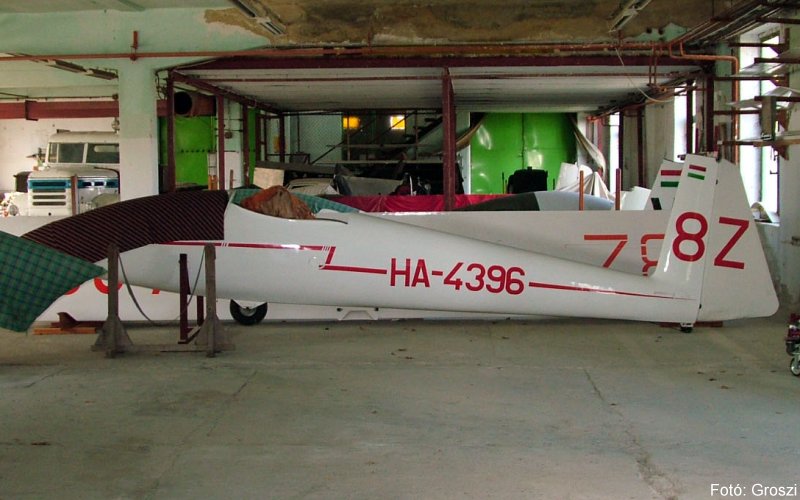 Kép a HA-4396 lajstromú gépről.