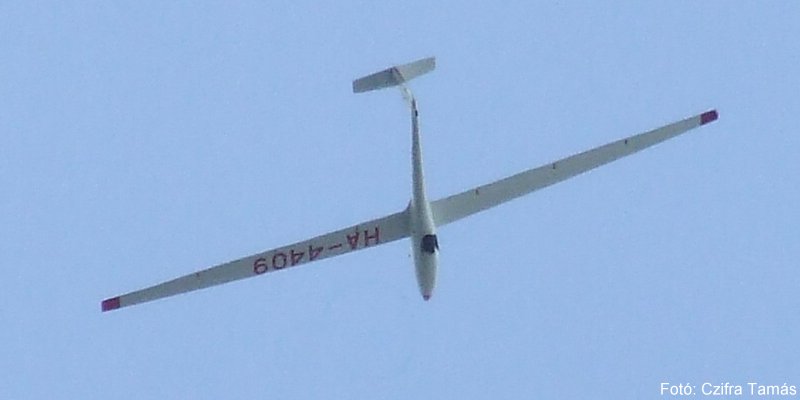 Kép a HA-4409 lajstromú gépről.
