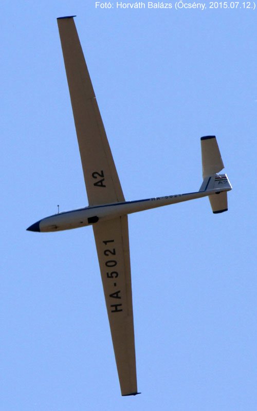 Kép a HA-5021 (2) lajstromú gépről.