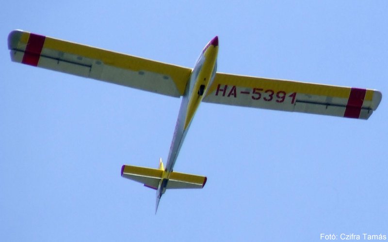 Kép a HA-5391 lajstromú gépről.